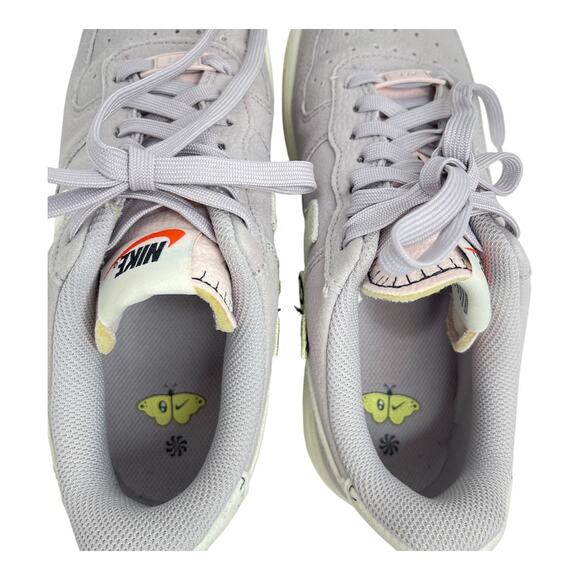 Nike women’s Air Force 1 ‘07 SE Air Sprung size 8 
Low Top Sneakers Lilac - Picture 7 of 14